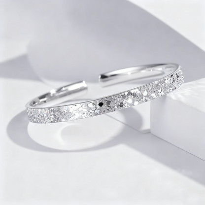 Versatile Gifts For Men & Women