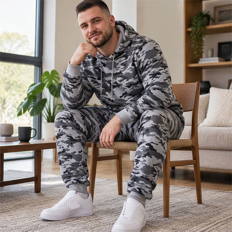 Men's Plush-Lined Camouflage Hoodie & Pants Set
